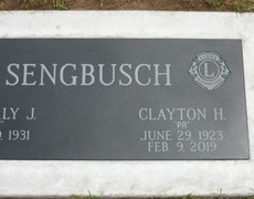 Sengbusch, Clayton